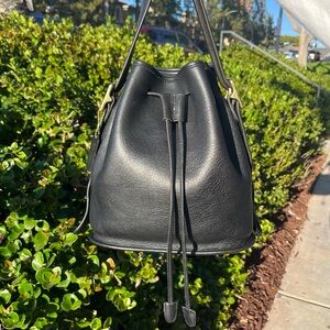 Vintage Coach Lula Legacy Bucket Drawstring Bag Black Leather 9952